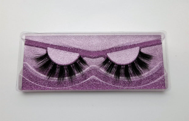 Holly Lashes - GirlieBoo 